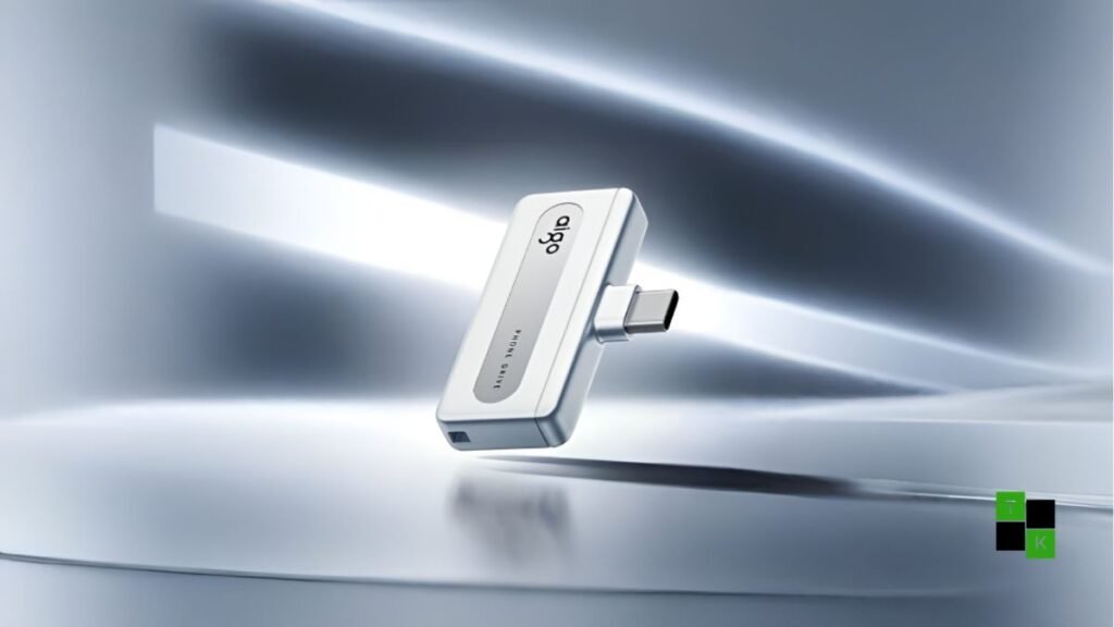 The Aigo PL10 T-shaped aluminum flash drive plugged into an iPhone showing its USB-C port, Lightning connector, and write-protection switch.