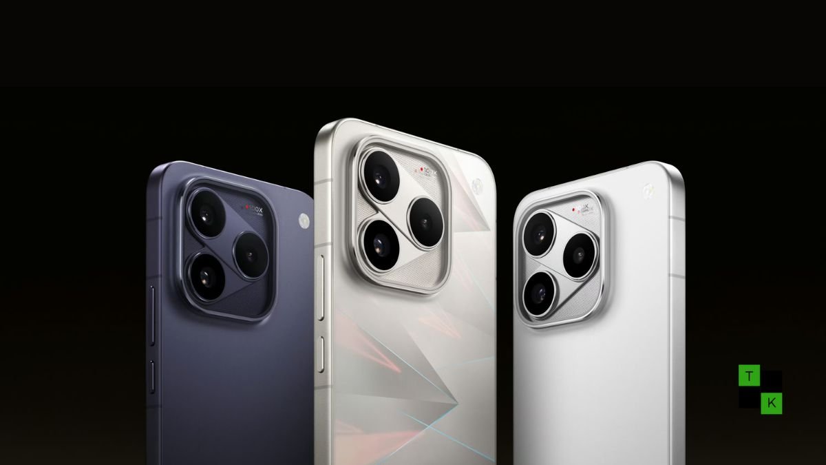 Official launch poster of the iQOO 16 smartphone showcasing three colorways and the September 29 launch date.