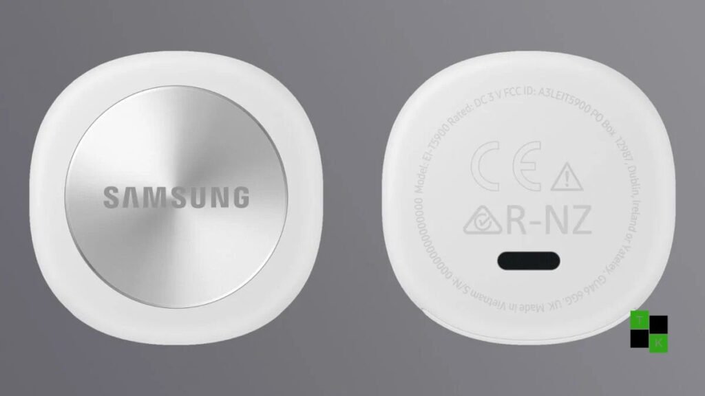 Two Samsung Galaxy SmartTag3 tracking devices shown in Black and White alongside a smartphone displaying direction arrows.