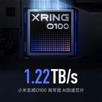 A 3D render of the Xiaomi XRING O100 silicon package showing its vertically stacked memory dies with blue and purple glowing data streams.