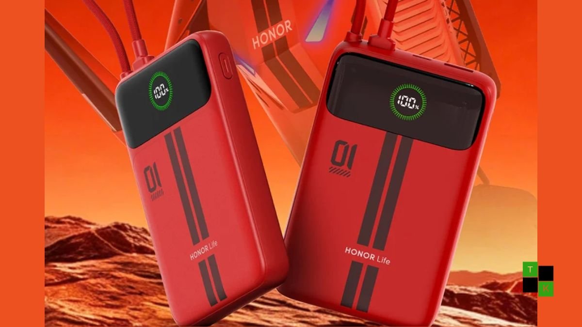 Honor new power banks in 10,000mAh and 20,000mAh capacities featuring crimson red finish, black racing stripes, and digital display.