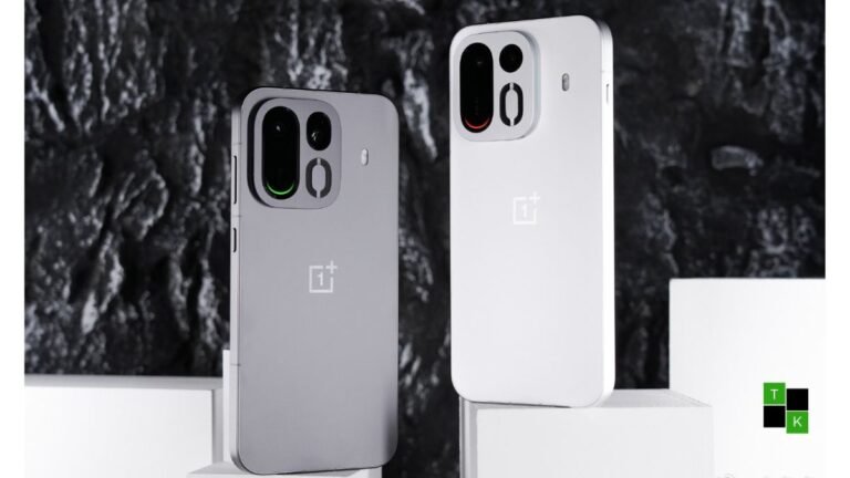 OnePlus Ace 7 Pro gaming smartphone in Liquid Silver finish showing circular camera island with 50MP periscope lens and micro-milled dual cooling exhaust grilles.