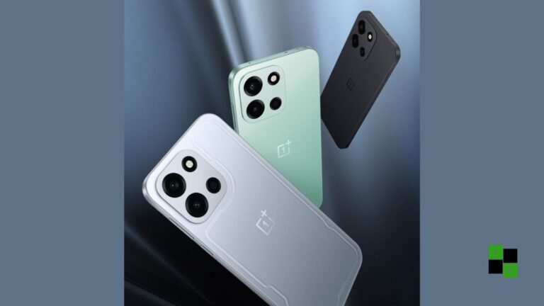 OnePlus Turbo 7 Pro render in Phantom Slate finish showing a flat 6.78-inch 185Hz OLED display and circular rear 200MP camera island with magnetic cooling contacts.